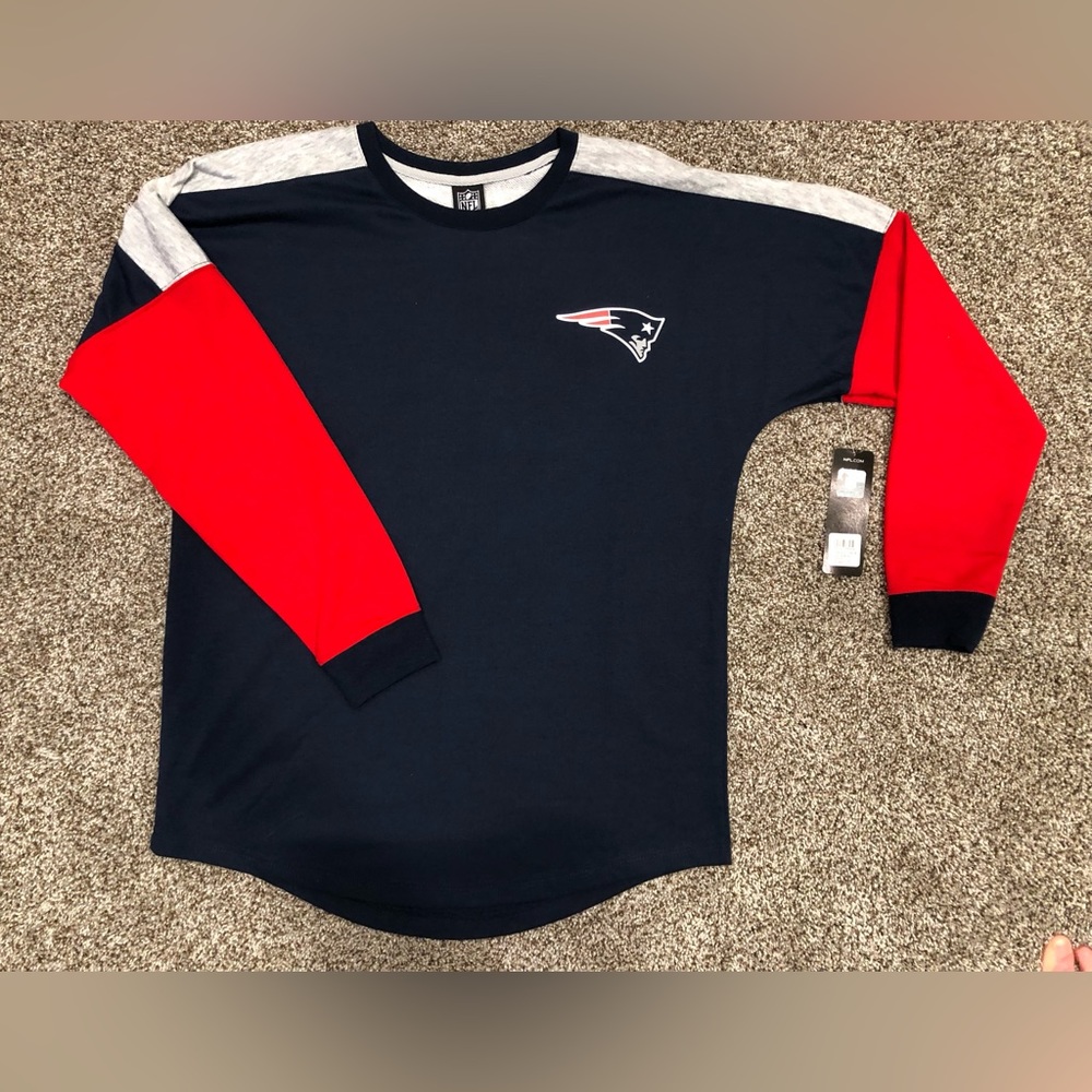 NWT NFL Team Apparel New England Patriots LS Lightweight Sweatshirt